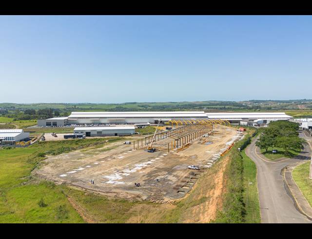 4,032M² WAREHOUSE FOR SALE IN ETETE